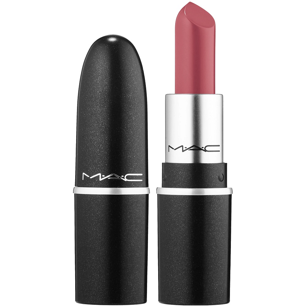 Губная помада фирма. Губная помада Липстик. Помада Mac Matte Lipstick. Mac Cosmetics в Ruby Woo. Ruby Woo помада.